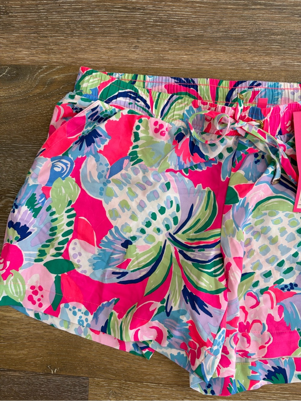 NWT Lilly Pulitzer Katia Short running shorts #006336 size L waist 34” - Picture 5 of 10